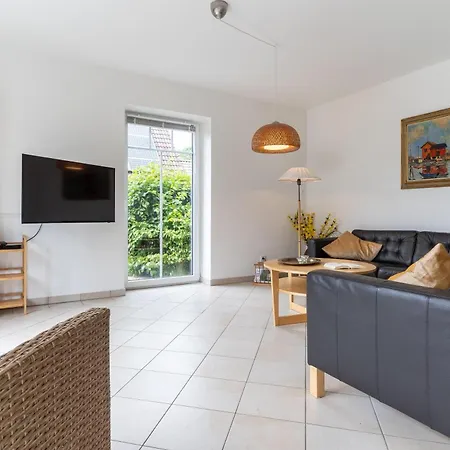Haus Sommerbrise Holiday home *